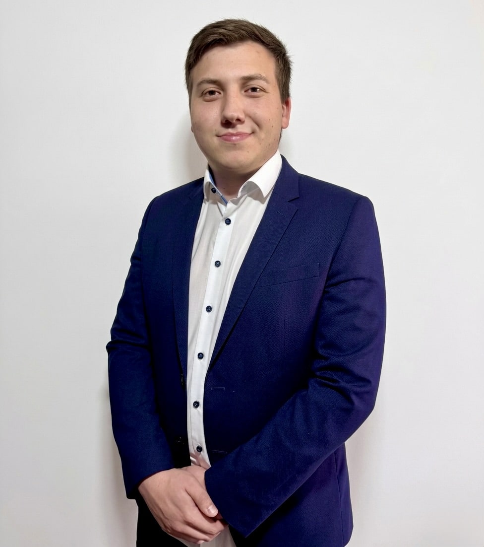 f2n-maximilian-froehlich02 F2N IT Solutions GmbH - Maximilian Fröhlich Founder